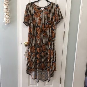 Lula Roe Carly dress